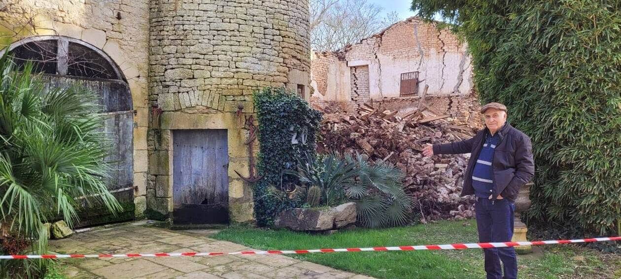 À Mouzeuil-Saint-Martin, le château de La Rivière a subi de lourds dégâts