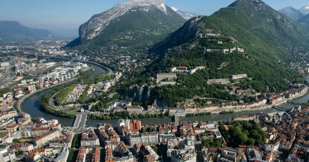 Le débat de la semaine La Bastille : éternel emblème de Grenoble